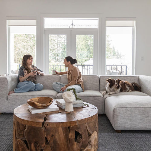 How the Right Sofa or Sectional Can Keep Up With Every Season