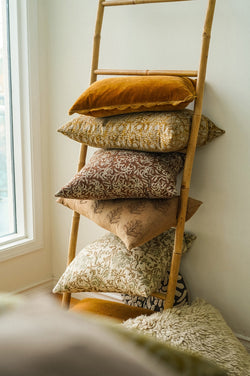 Scalloped Edge Pillow, 20" X 20"