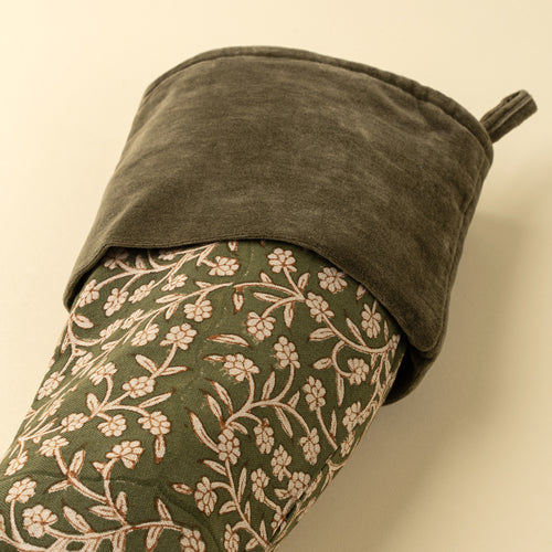 Wildvine Velvet Stocking