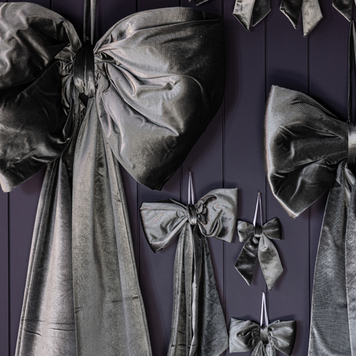 Oversized Holiday Velvet Bow