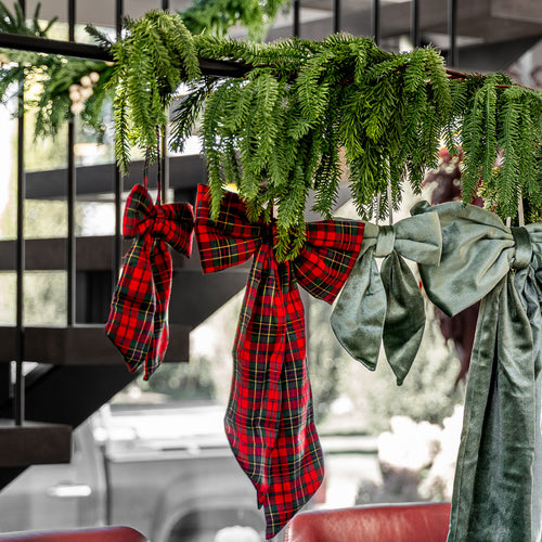 GP Home holiday styling: plaid bows.