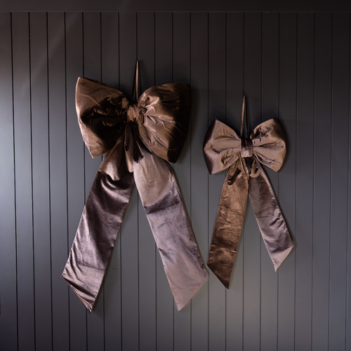 Oversized Holiday Velvet Bow
