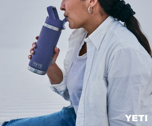 Yeti Rambler 18 oz Water Bottle with Colour-Matched Straw Cap (532ml)
